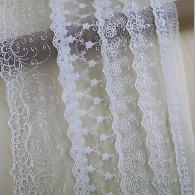Customized White Milk Silk Embroidery Lace Vintage Chemical Lace For Wedding Dresses Shoes And Other Clothing Accessories