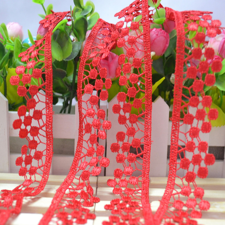 2019 Beautiful Design Crochet Cotton Knitted Lace for Wedding Dress